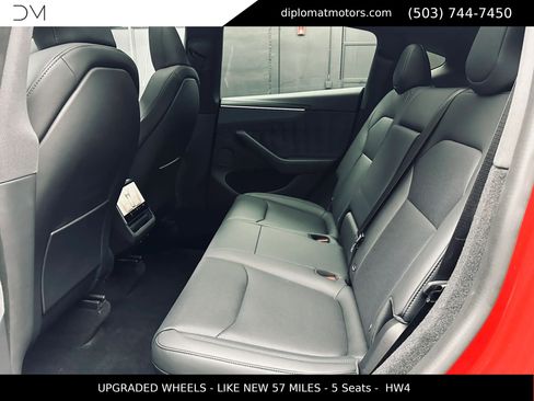 Used 2026 Tesla Model Y AWD image 21