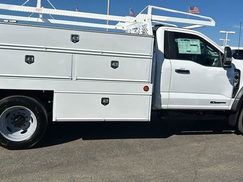 New 2025 Ford F550 4x4 Regular Cab Super Duty image 6