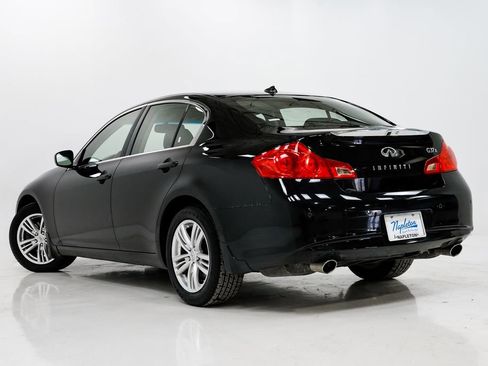 Used 2013 INFINITI G37 x w/ Premium Pkg image 27