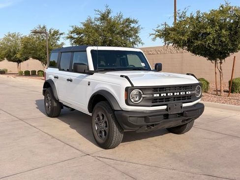 Used 2025 Ford Bronco Big Bend AWD/4WD image 4