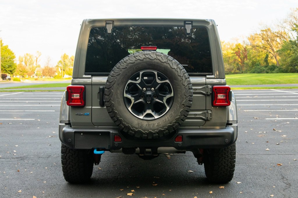 Used 2021 Jeep Wrangler Unlimited Rubicon 4xe w/ Steel Bumper Group AWD/4WD image 11