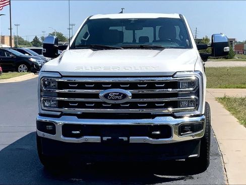 Used 2023 Ford F350 Lariat w/ Lariat Ultimate Package AWD/4WD image 7
