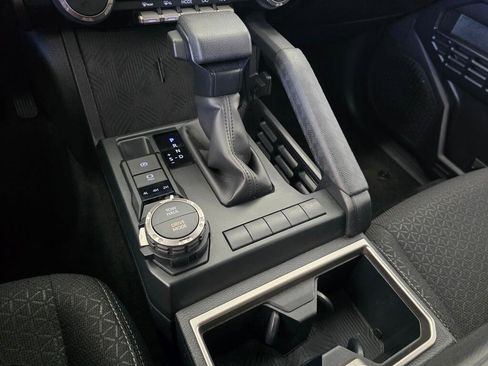 Used 2025 Toyota 4Runner SR5 image 33