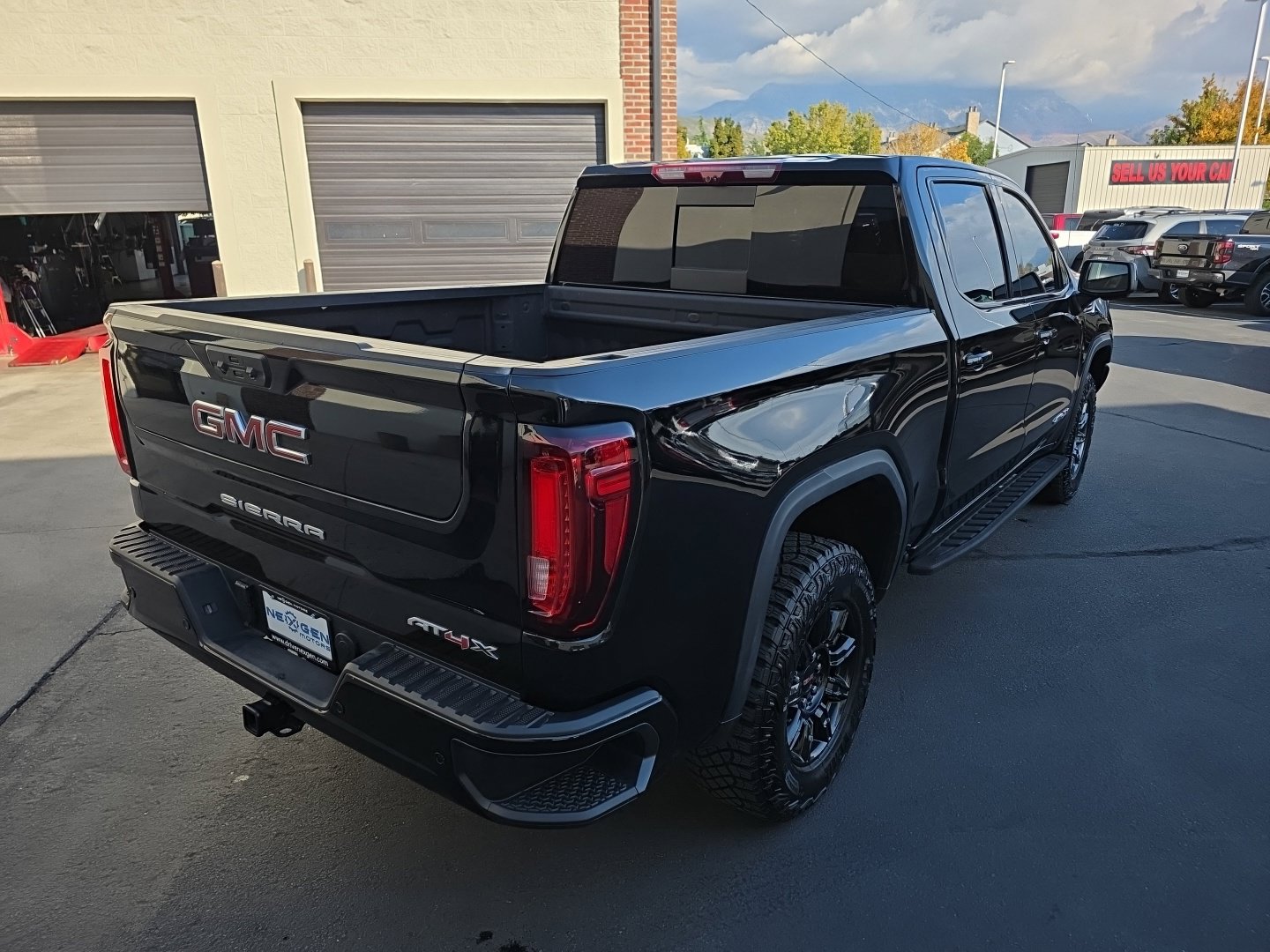 Used 2026 GMC Sierra 1500 AT4X AWD/4WD image 31