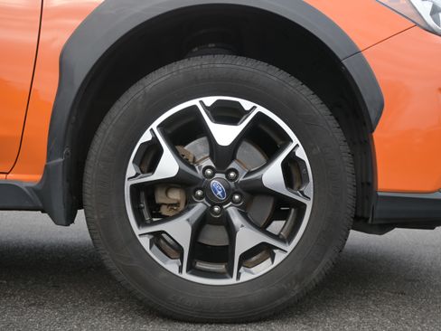 Used 2019 Subaru Crosstrek 2.0i image 8