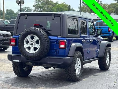 Used 2018 Jeep Wrangler Unlimited Sport S AWD/4WD image 32