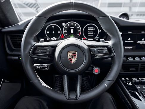 Used 2026 Porsche 911 Carrera 4 GTS AWD/4WD image 44