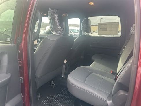 New 2023 RAM 3500 Tradesman w/ Chrome Appearance Group image 21