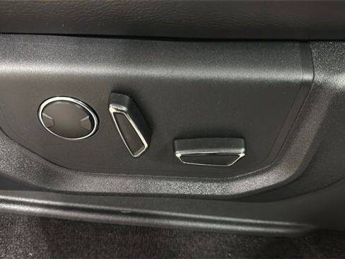 Used 2017 Ford F150 Lariat w/ Equipment Group 501A Mid image 32