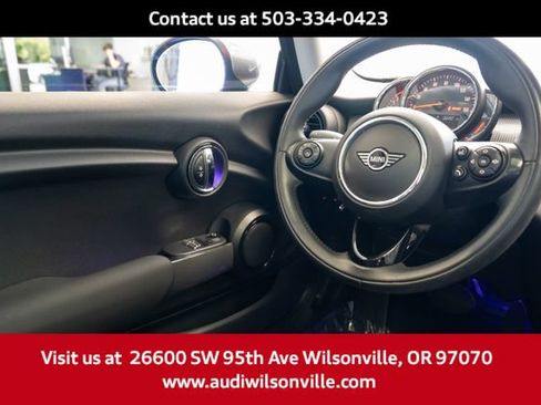 Used 2020 MINI Cooper 2-Door Hardtop FWD image 11
