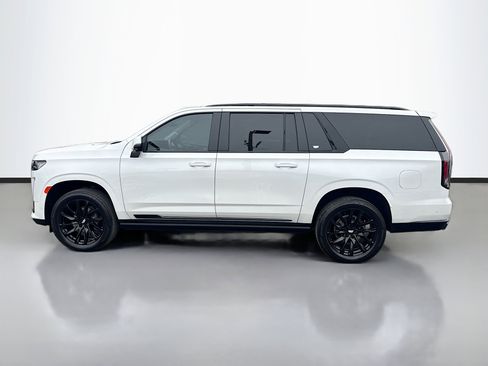 Used 2023 Cadillac Escalade ESV Sport Platinum w/ LPO, ONYX Package image 2