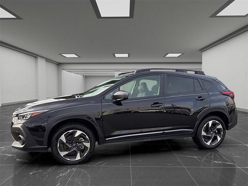 Certified 2025 Subaru Crosstrek 2.5i Limited w/ Crosstrek Mirror Package image 7