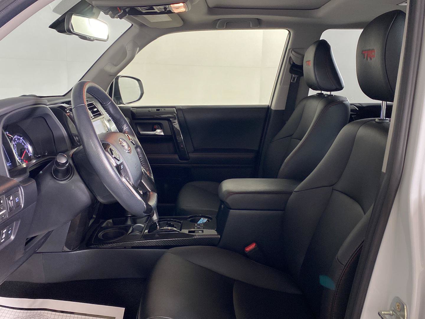 Used 2024 Toyota 4Runner TRD Off-Road Premium w/ Moonroof Package AWD/4WD image 28