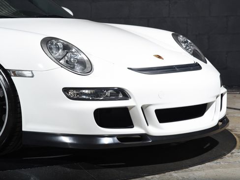 Used 2007 Porsche 911 GT3 RWD image 29