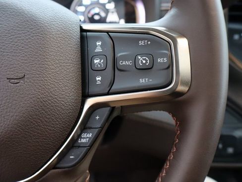 Used 2025 RAM 3500 Longhorn image 20