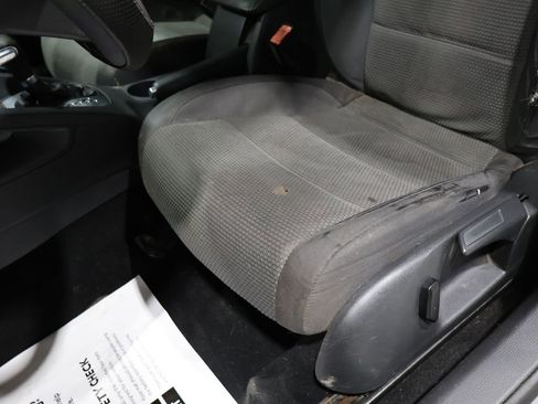 Used 2010 Volkswagen Jetta S image 11