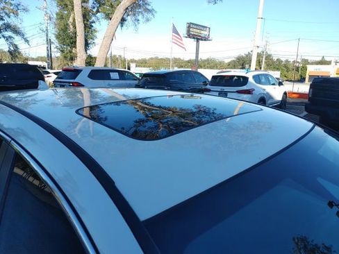 Used 2018 Honda CR-V EX image 14