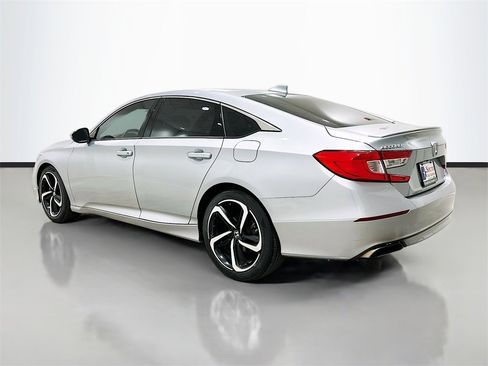 Used 2019 Honda Accord Sport image 5