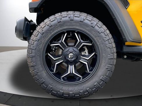 Used 2021 Jeep Wrangler Unlimited Sport AWD/4WD image 32
