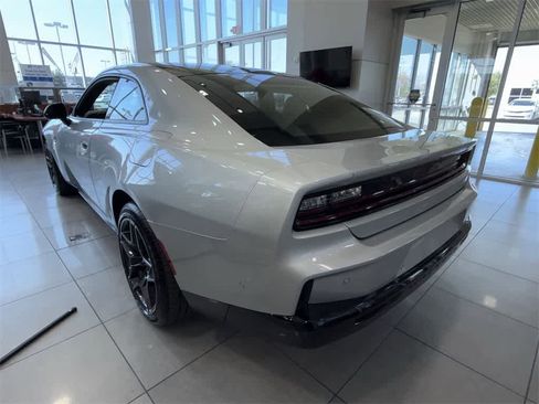 New 2024 Dodge Charger R/T w/ Plus Group image 4
