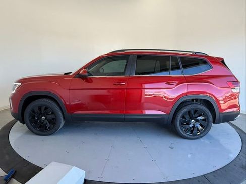 New 2025 Volkswagen Atlas SE image 8