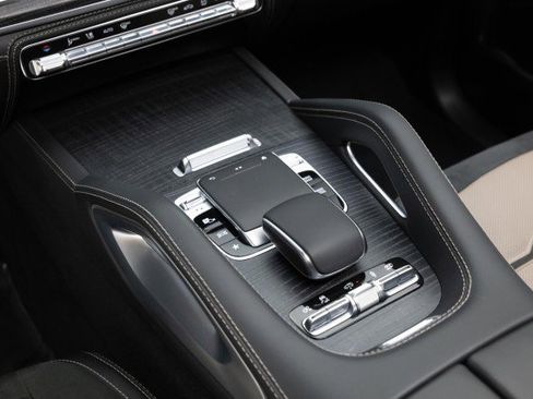 Used 2022 Mercedes-Benz GLS 63 AMG 4MATIC image 22