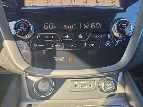 Certified 2024 Nissan Murano SL image 22