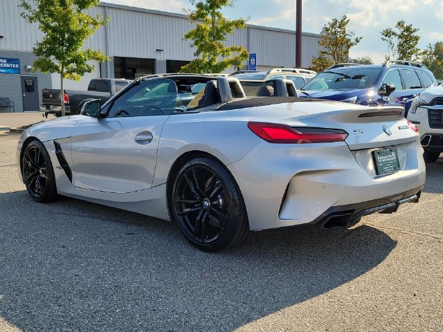 Used 2020 BMW Z4 M40i w/ Executive Package RWD image 13