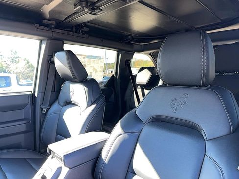 New 2025 Ford Bronco Big Bend w/ Black Diamond Package image 22