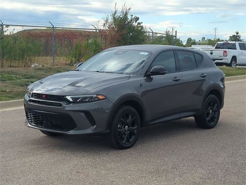 Certified 2024 Dodge Hornet GT w/ GT Blacktop Package image 7