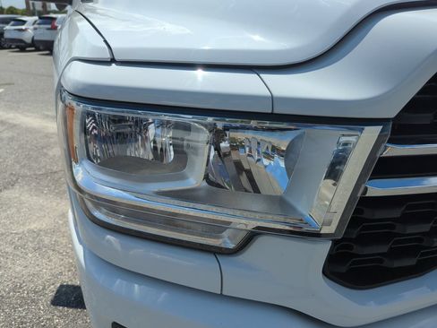 Used 2022 RAM 2500 Big Horn w/ Level B Equipment Group AWD/4WD image 17