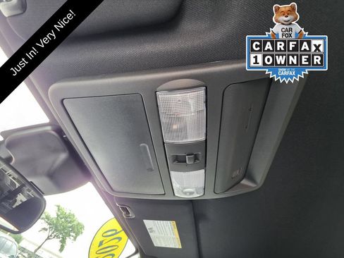 Used 2026 Nissan Frontier SV w/ All-Weather Content Package RWD image 25