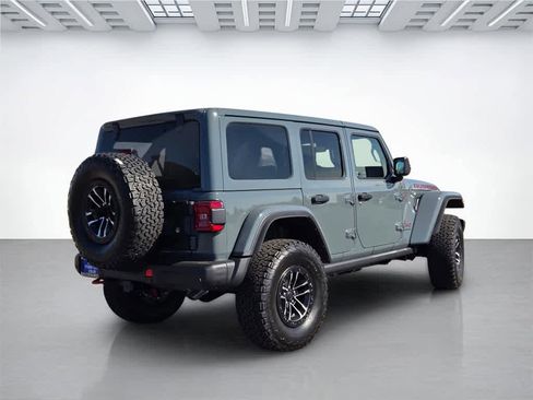 New 2025 Jeep Wrangler Unlimited Rubicon image 7