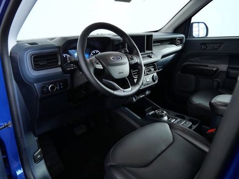 Certified 2024 Ford Maverick Lariat w/ Black Appearance Package AWD/4WD image 17