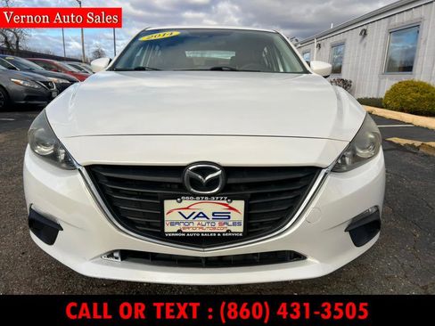 Used 2014 MAZDA MAZDA3 i Grand Touring image 2