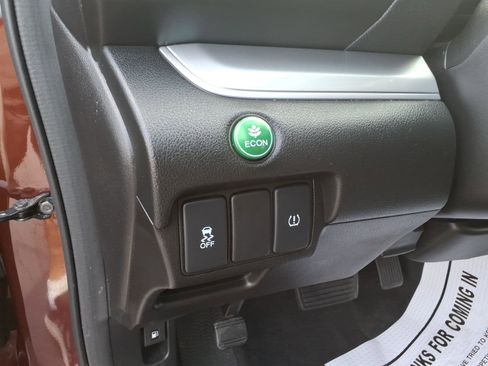 Used 2015 Honda CR-V LX image 14