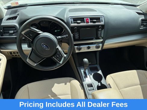 Used 2019 Subaru Outback 2.5i AWD/4WD image 13