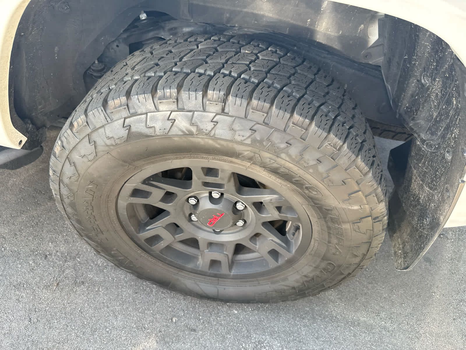 Used 2024 Toyota 4Runner TRD Off-Road Premium w/ Moonroof Package AWD/4WD image 5