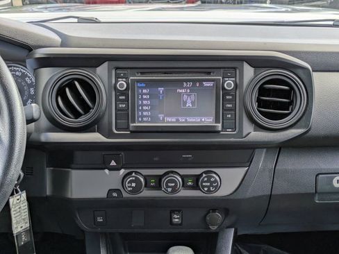 Used 2019 Toyota Tacoma SR w/ SR Convenience Package image 17