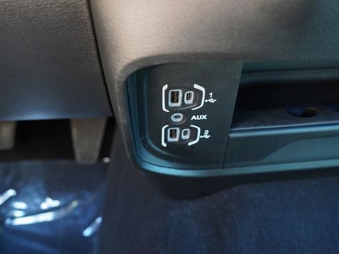Certified 2026 RAM 2500 Big Horn AWD/4WD image 29