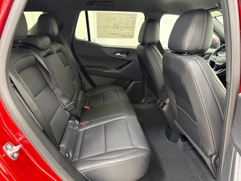 New 2026 Chevrolet Equinox LT w/ Convenience Package II image 11