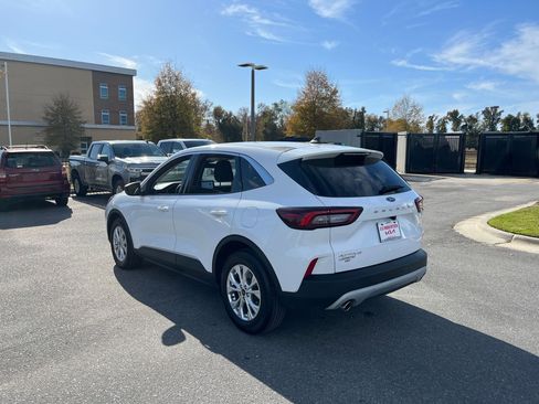 Used 2023 Ford Escape Active image 15