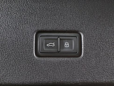 Used 2024 Audi SQ8 Premium Plus AWD/4WD image 62