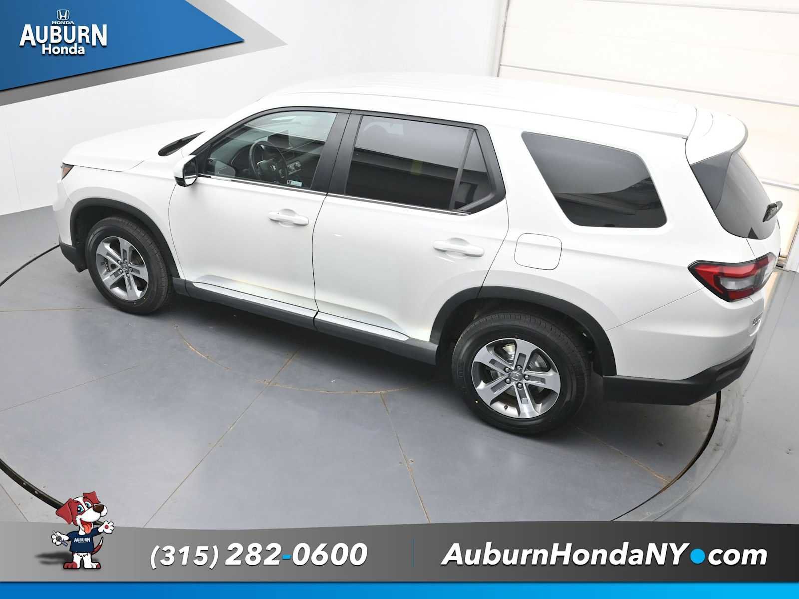 Used 2023 Honda Pilot EX-L image 30
