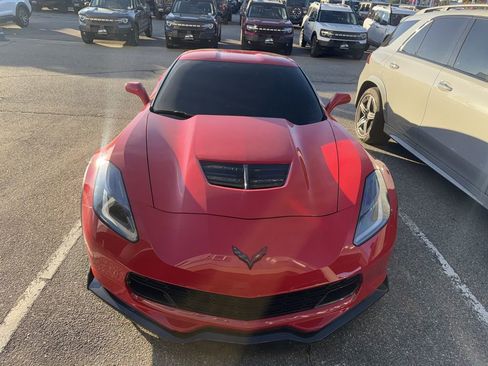 Used 2017 Chevrolet Corvette Z06 image 3