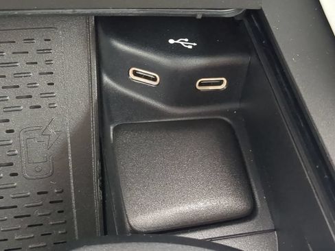 Used 2024 Mercedes-Benz Maybach GLS 600 4MATIC image 20