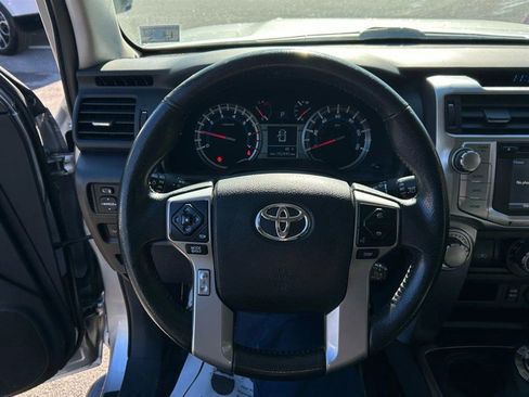 Used 2018 Toyota 4Runner SR5 image 10