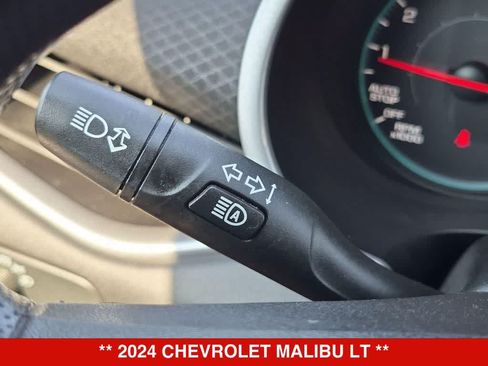 Used 2024 Chevrolet Malibu LT FWD image 25
