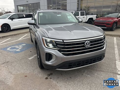 Used 2024 Volkswagen Atlas SE image 8
