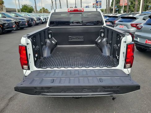 Used 2026 Chevrolet Colorado Trail Boss AWD/4WD image 20